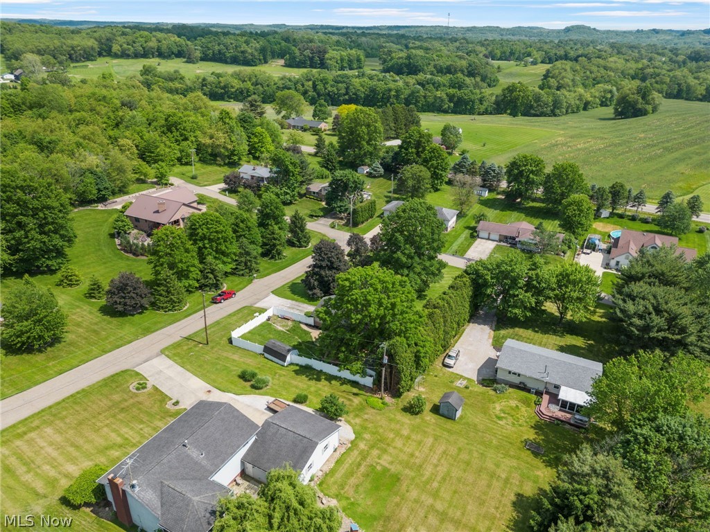 Valli Hi Acres - Residential