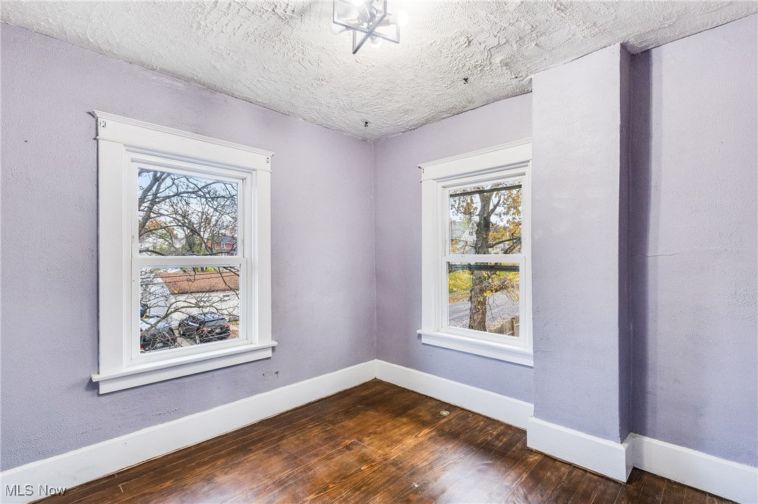 Crystal Rock - Residential