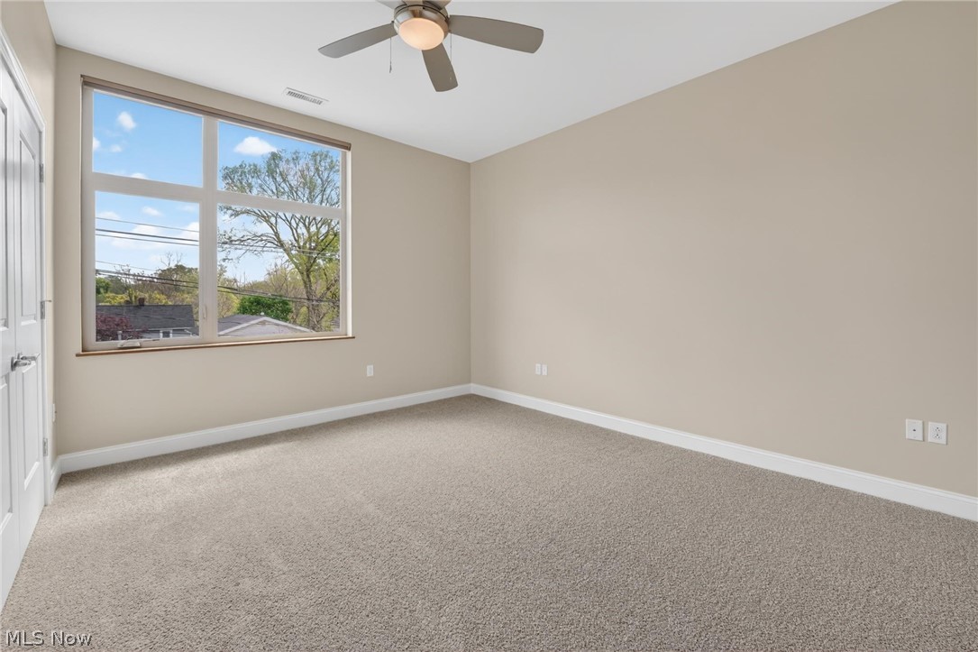 East College St Condo Blvd Bo - Residential