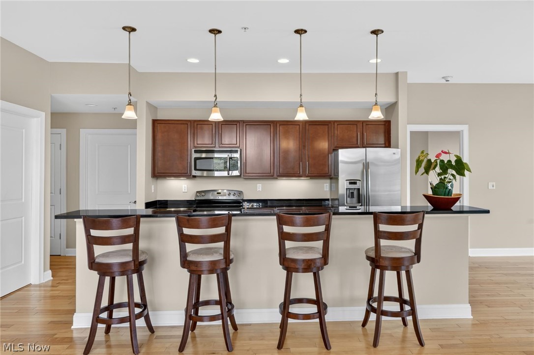 East College St Condo Blvd Bo - Residential