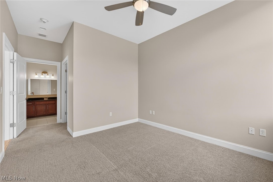 East College St Condo Blvd Bo - Residential