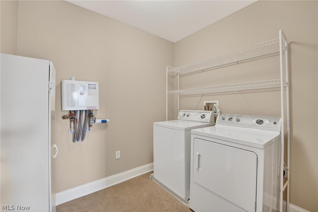 East College St Condo Blvd Bo - Residential