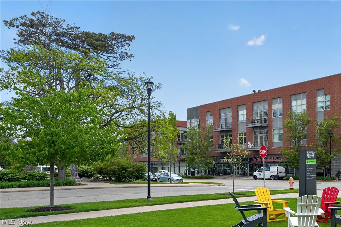East College St Condo Blvd Bo - Residential