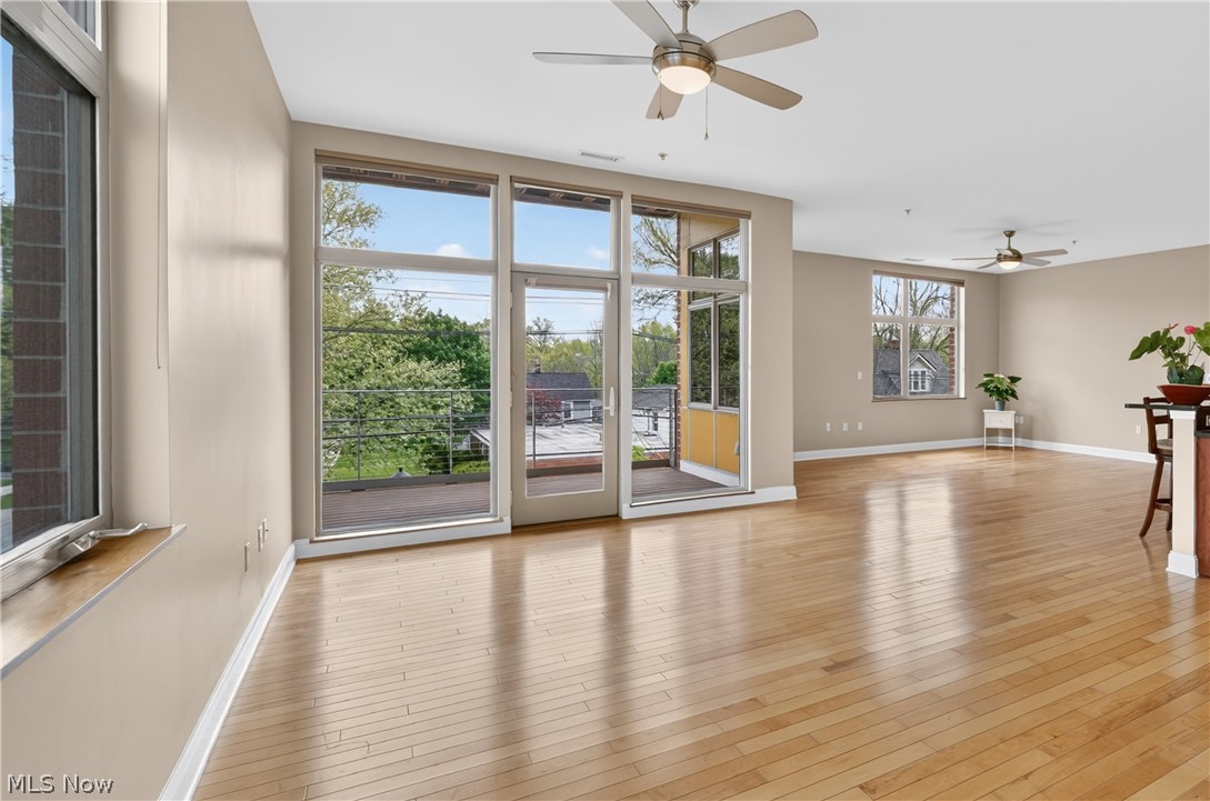 East College St Condo Blvd Bo - Residential
