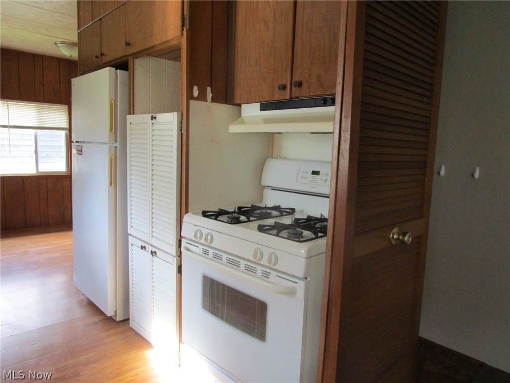 Parkwood Village - Residential