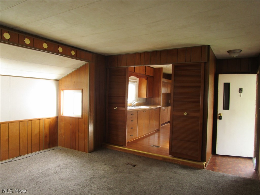 Parkwood Village - Residential