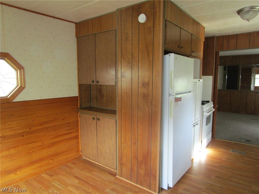 Parkwood Village - Residential