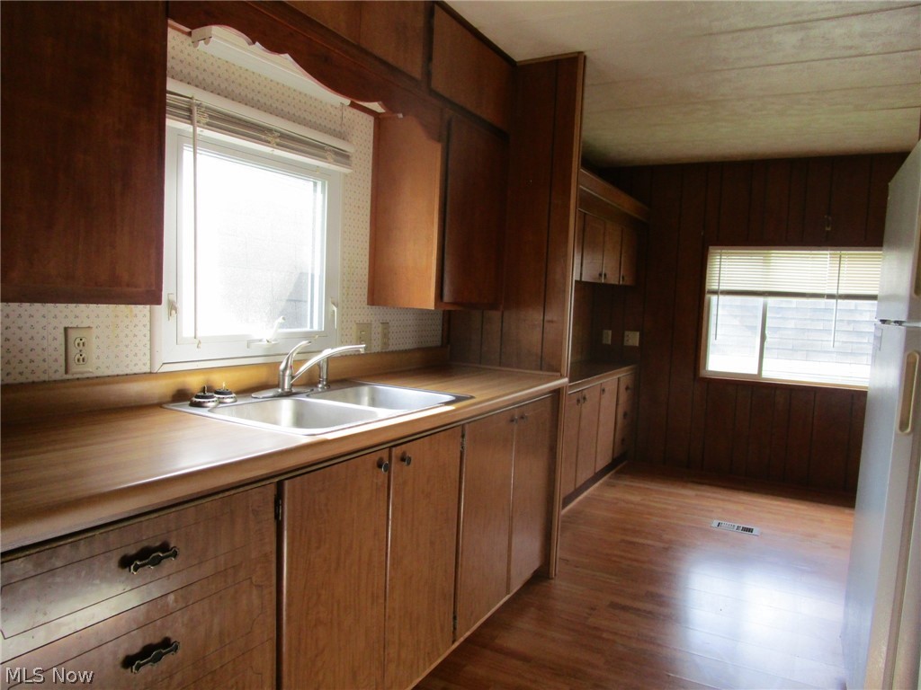 Parkwood Village - Residential