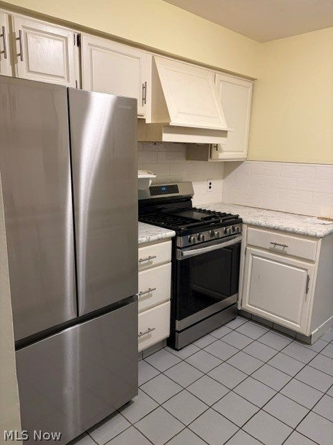 Tiny photo for 369 Quarry Lane #C, Warren, OH 44483 (MLS # 5240945)