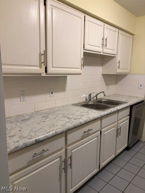 Tiny photo for 369 Quarry Lane #C, Warren, OH 44483 (MLS # 5240945)