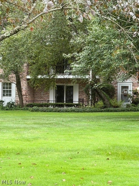 Photo of 369 Quarry Lane #C, Warren, OH 44483 (MLS # 5240945)