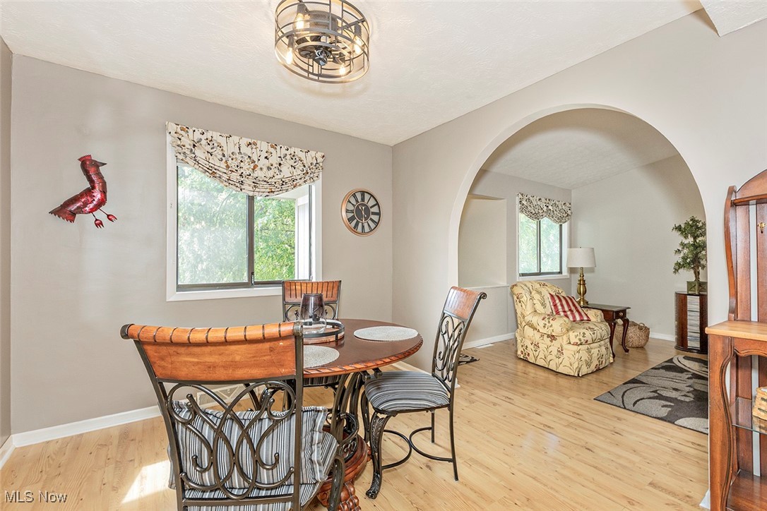 Painesville, Ohio 44077, United States, 3 Bedrooms Bedrooms, ,3 BathroomsBathrooms,Residential,Active,160984