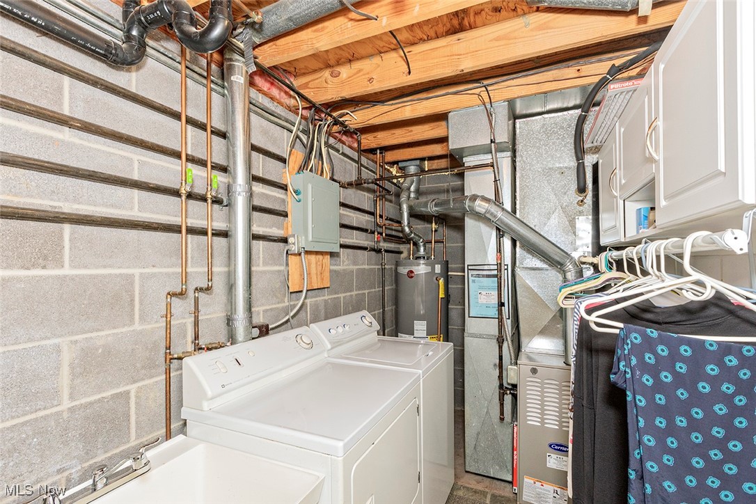 Painesville, Ohio 44077, United States, 3 Bedrooms Bedrooms, ,3 BathroomsBathrooms,Residential,Active,160984