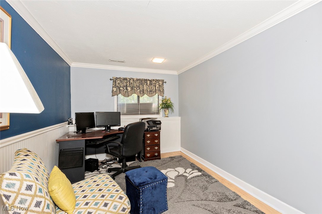 Painesville, Ohio 44077, United States, 3 Bedrooms Bedrooms, ,3 BathroomsBathrooms,Residential,Active,160984