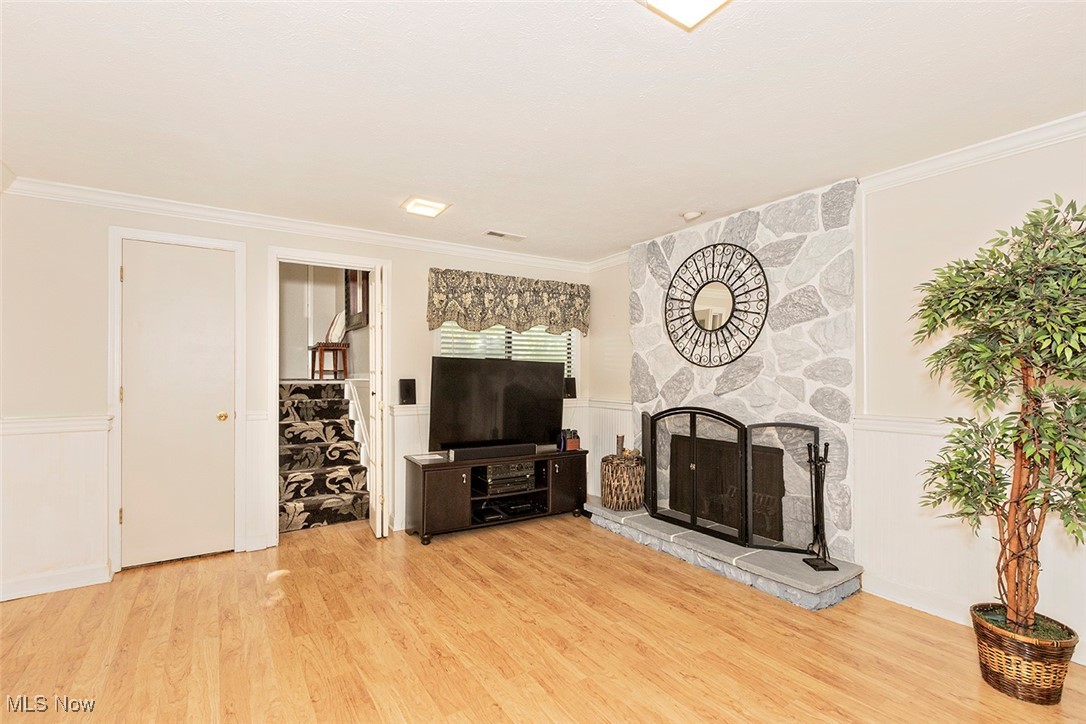 Painesville, Ohio 44077, United States, 3 Bedrooms Bedrooms, ,3 BathroomsBathrooms,Residential,Active,160984