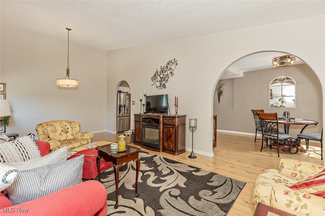 Painesville, Ohio 44077, United States, 3 Bedrooms Bedrooms, ,3 BathroomsBathrooms,Residential,Active,160984