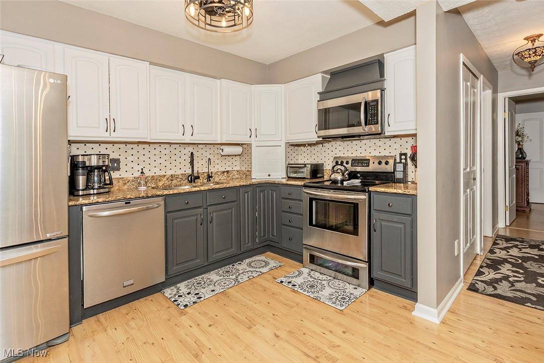 Painesville, Ohio 44077, United States, 3 Bedrooms Bedrooms, ,3 BathroomsBathrooms,Residential,Active,160984