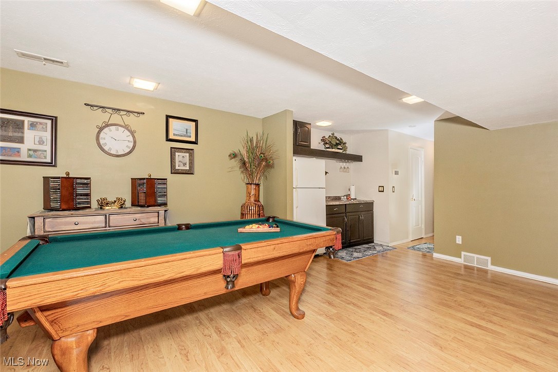 Painesville, Ohio 44077, United States, 3 Bedrooms Bedrooms, ,3 BathroomsBathrooms,Residential,Active,160984