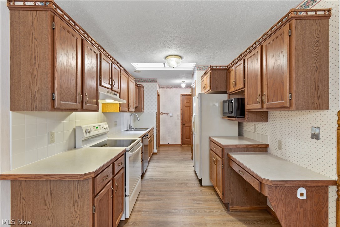 Hartville Country Commons Condo - Residential