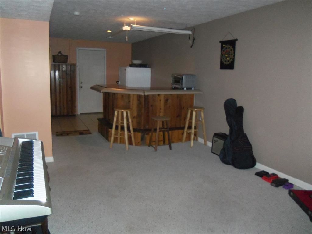 Helling Manor - Residential