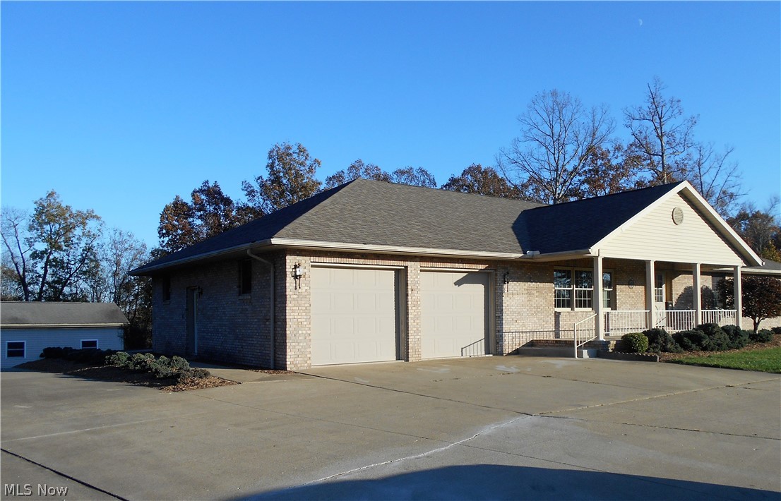 Lewis Pointe Sub - Residential