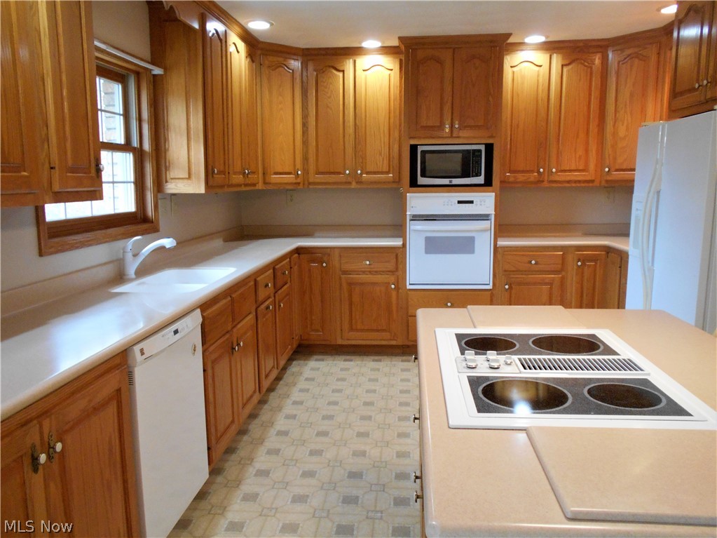 Lewis Pointe Sub - Residential