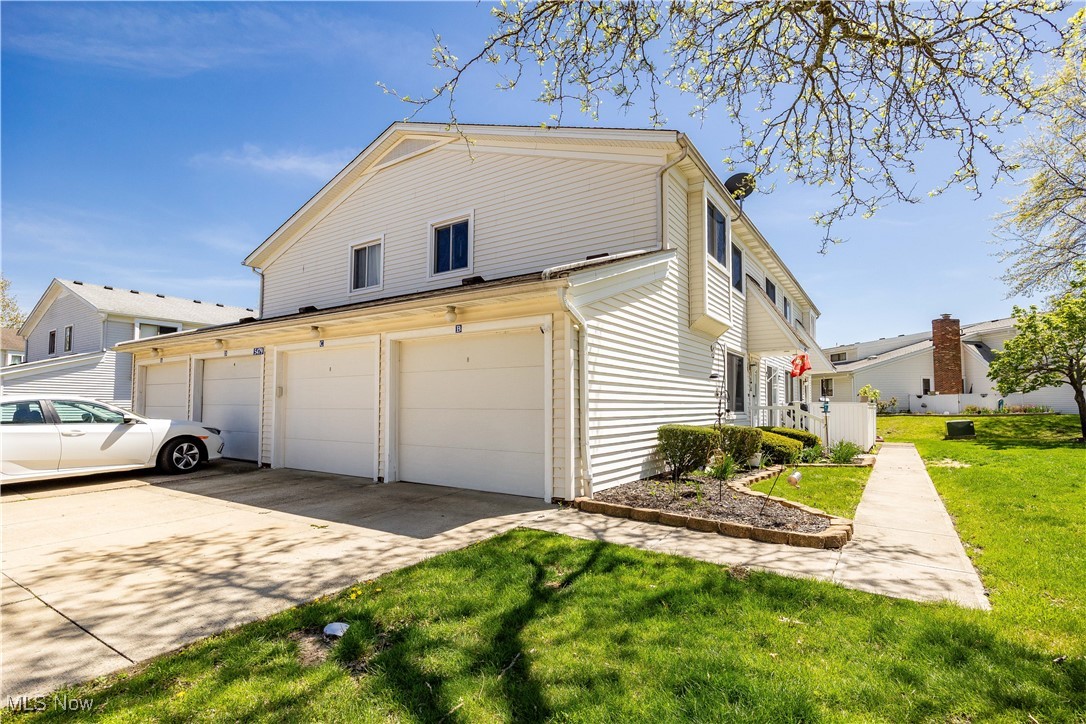 5479 Millwood Lane #36B, Willoughby, Ohio image 19
