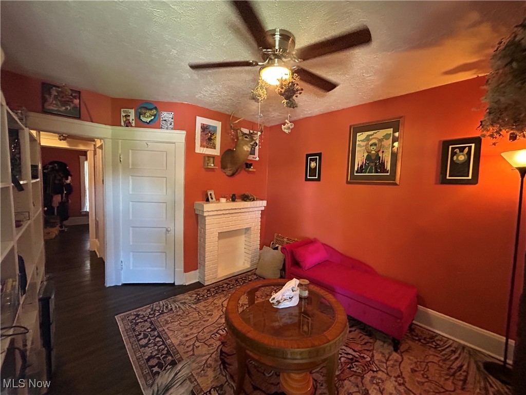 Lakewood Park - Commercial Sale