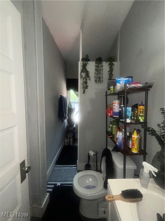 Lakewood Park - Commercial Sale