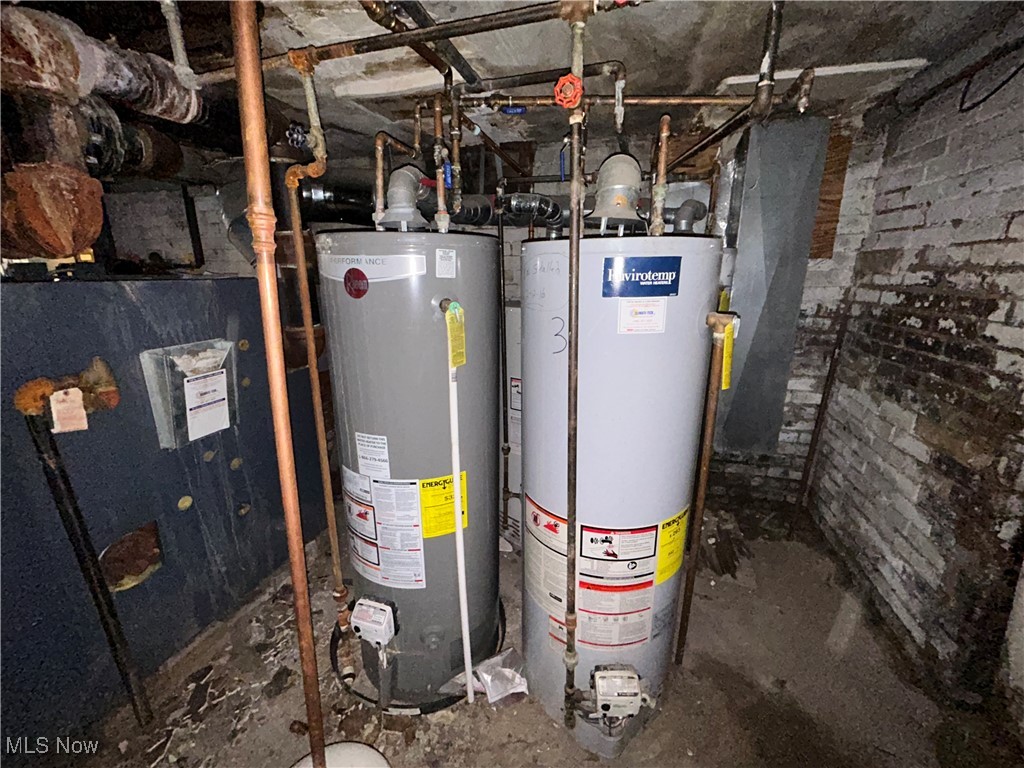 Lakewood Park - Commercial Sale