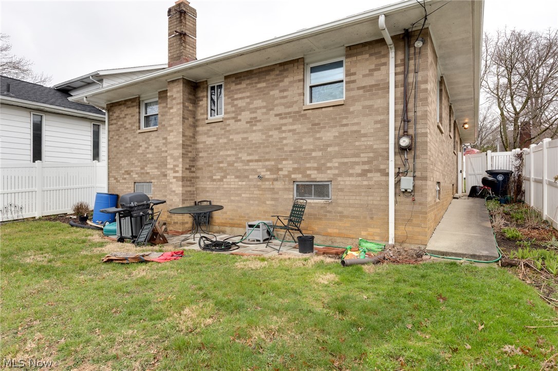 BEVERLY PK LOT 407 ALL - Residential