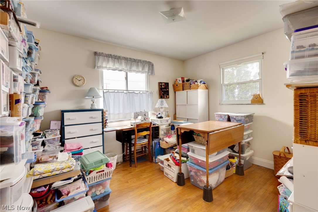 BEVERLY PK LOT 407 ALL - Residential