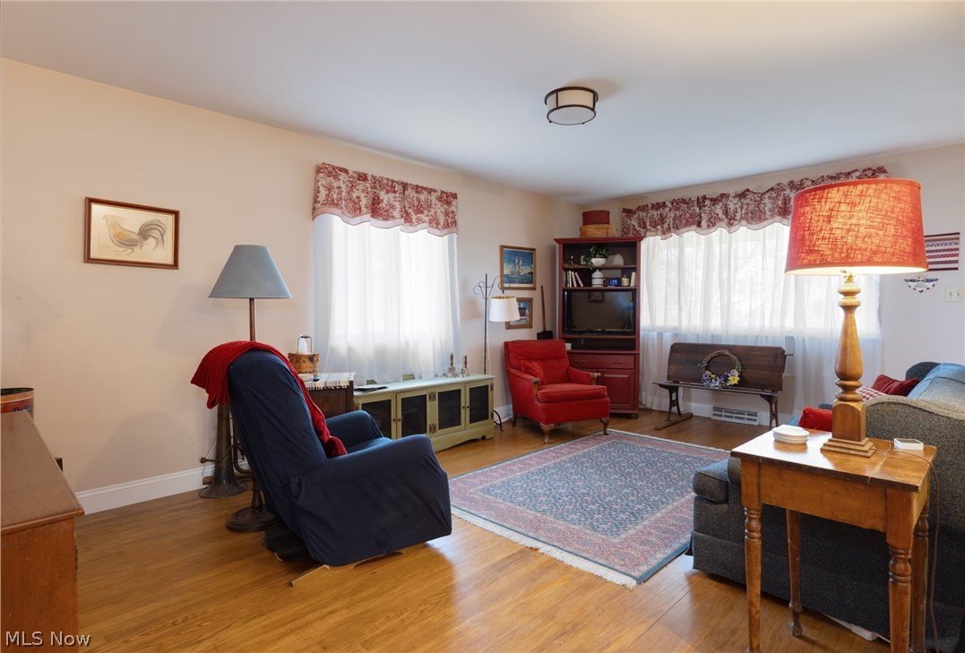 BEVERLY PK LOT 407 ALL - Residential