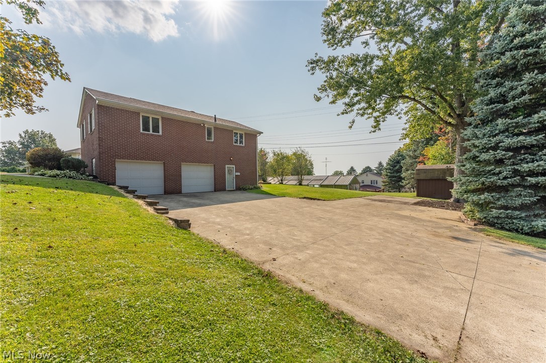 Menlough Estates - Residential