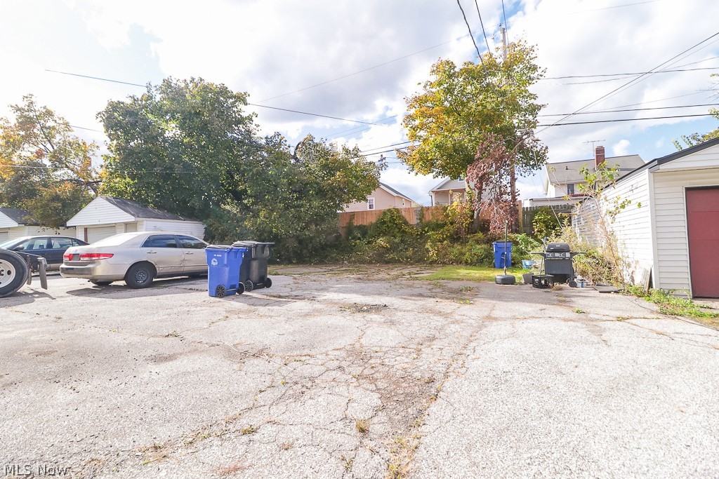 Luxenburg Gardens - Residential Lease