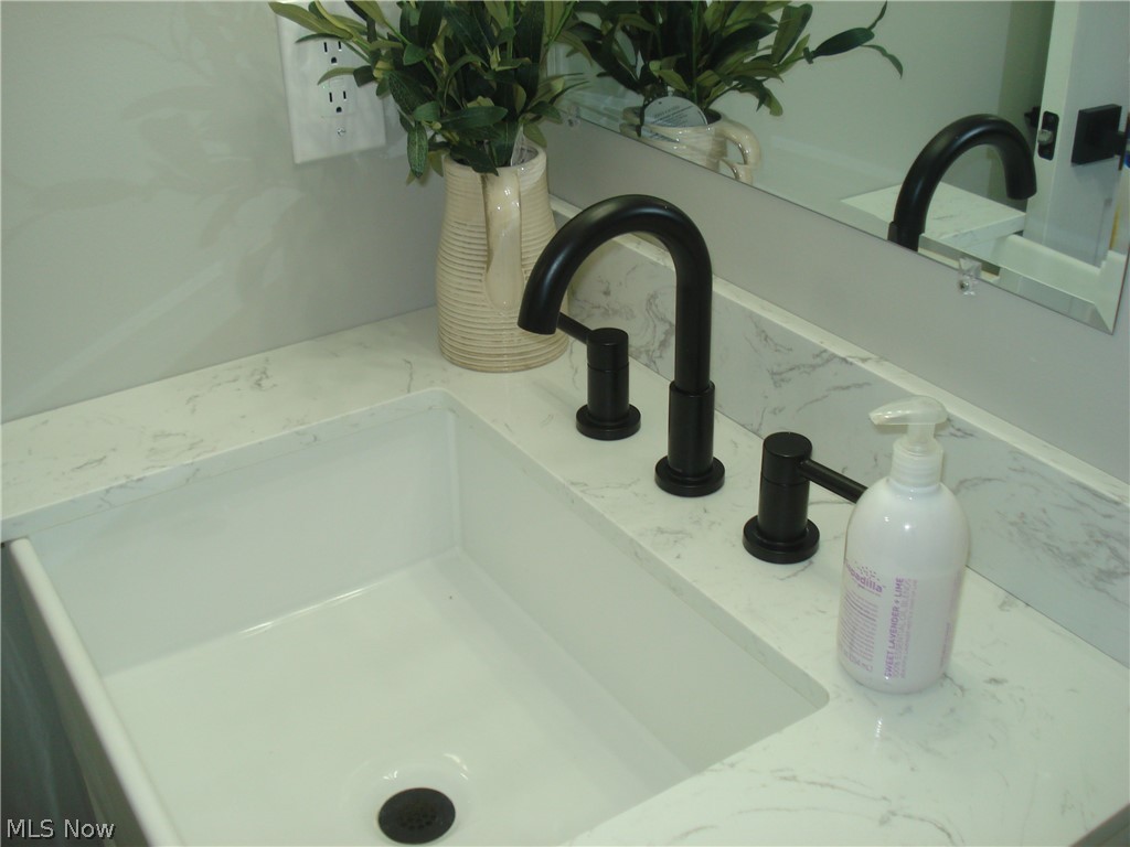 Quail Point Condo - Residential