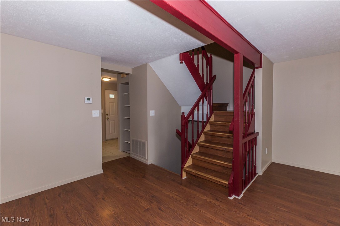 Quaker Ridge Sub - Residential