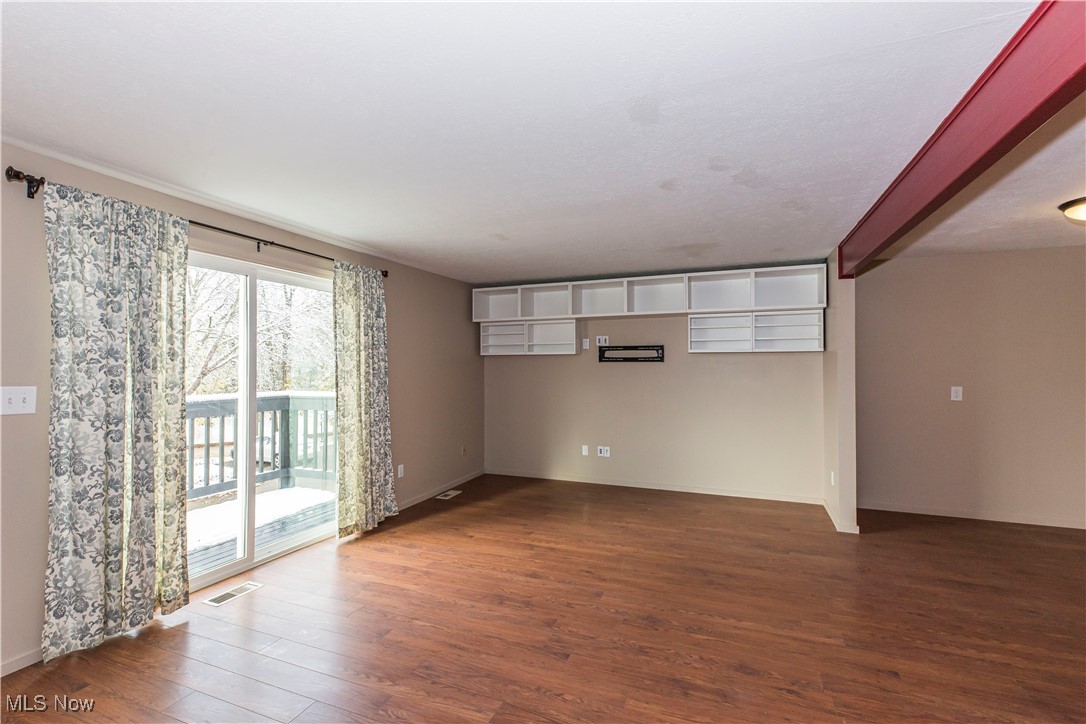 Quaker Ridge Sub - Residential