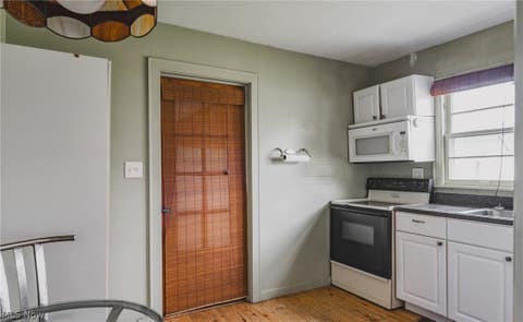 Tiny photo for 505 27th Street, Vienna, WV 26105 (MLS # 5238134)