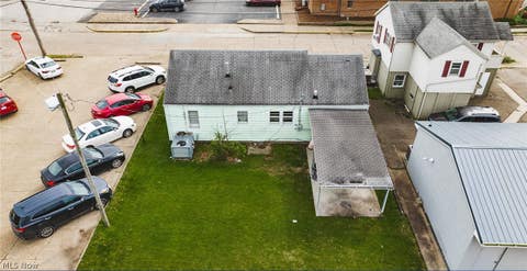 Tiny photo for 505 27th Street, Vienna, WV 26105 (MLS # 5238134)