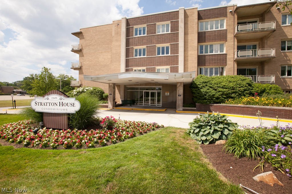 Stratton House - Residential