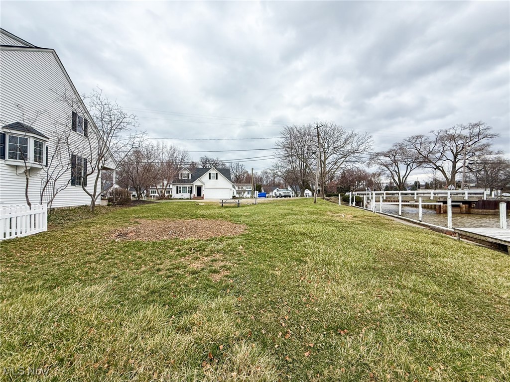 5015 Park Drive, Vermilion, Ohio image 2