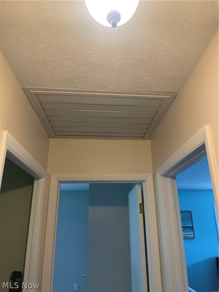 Russell 02 - Residential