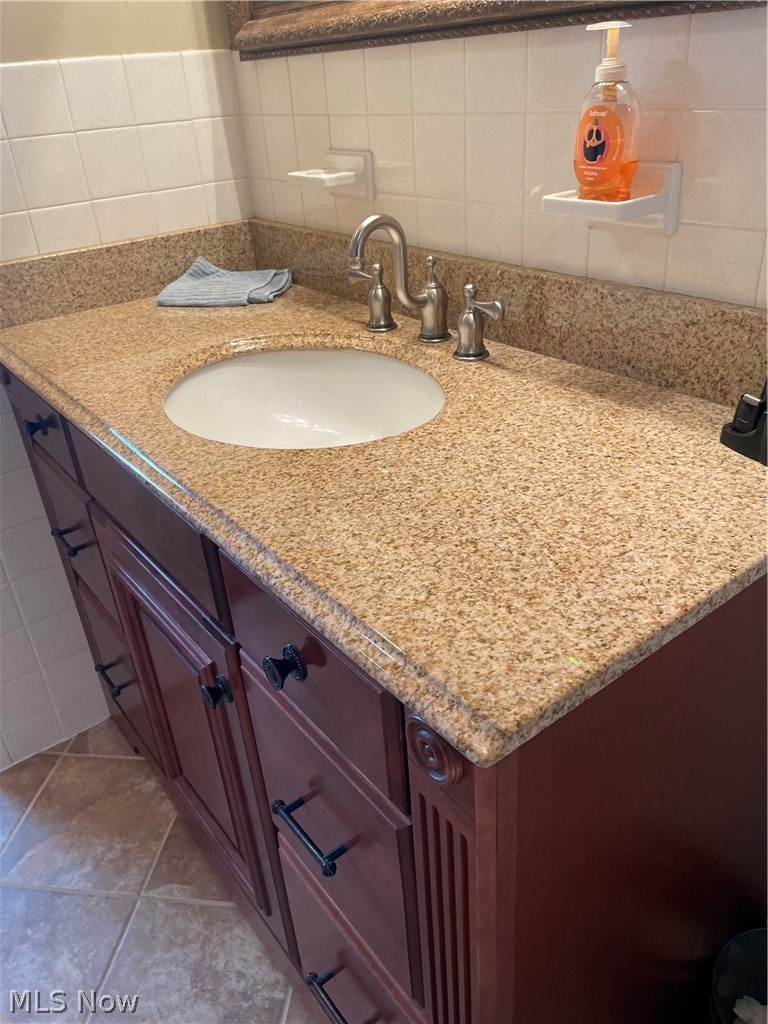 Russell 02 - Residential