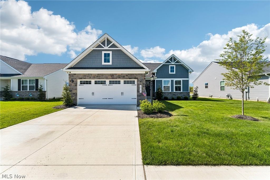 Photo of 34703 Maurer Boulevard, Grafton, OH 44044 (MLS # 5206770)
