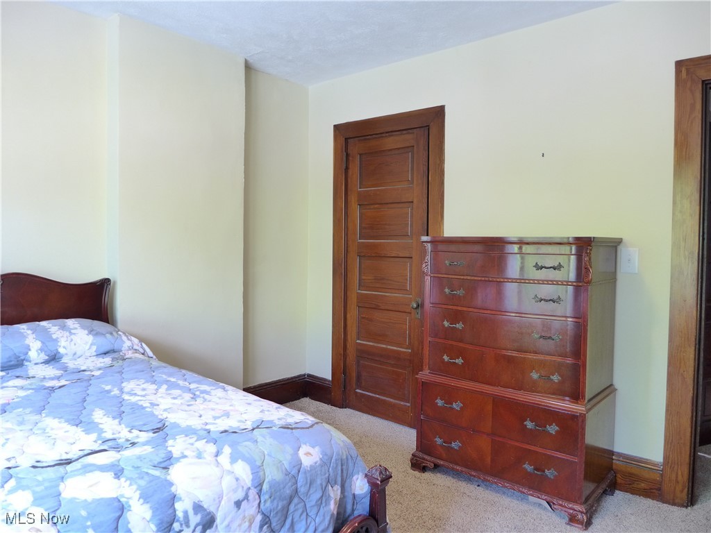1318 W 111th Street, Cleveland, Ohio image 30