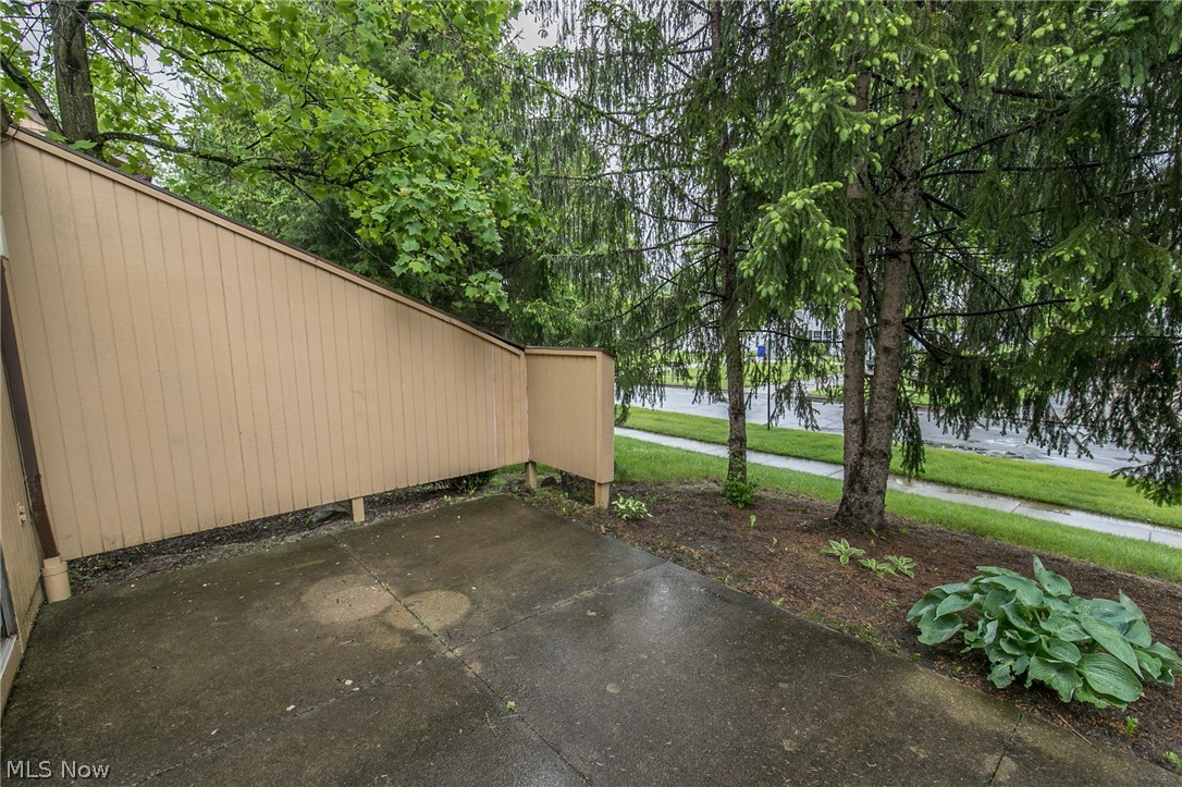 Windchimes On Summit - Residential