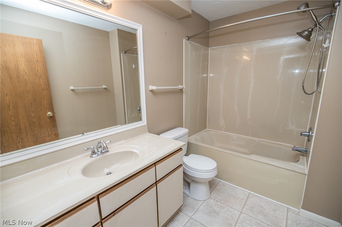 Windchimes On Summit - Residential