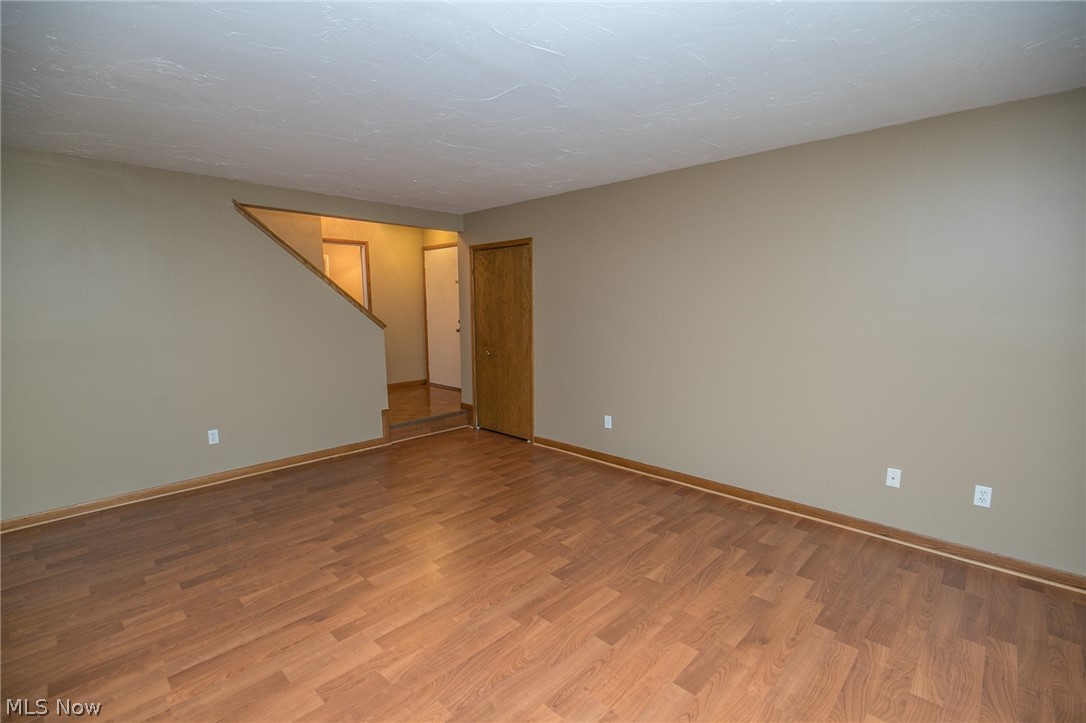 Windchimes On Summit - Residential