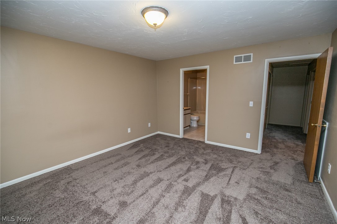 Windchimes On Summit - Residential